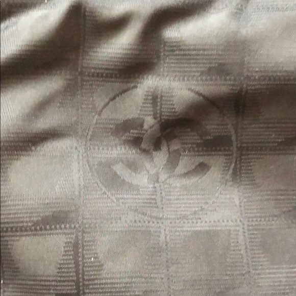 Chanel Weekend bag - Picture 4 of 10